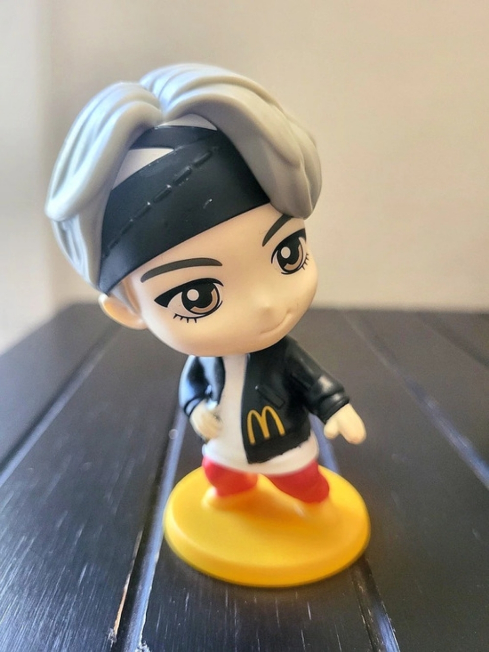 McDonald's TinyTAN x BTS Encore Edition V Figure Black & Yellow